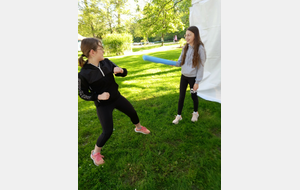 accueil des collèges au village olympique de Beaune 
